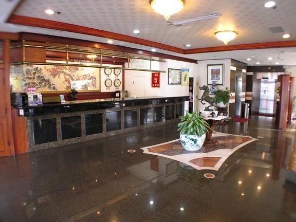 טאינאן Fortune Hotel מראה חיצוני תמונה
